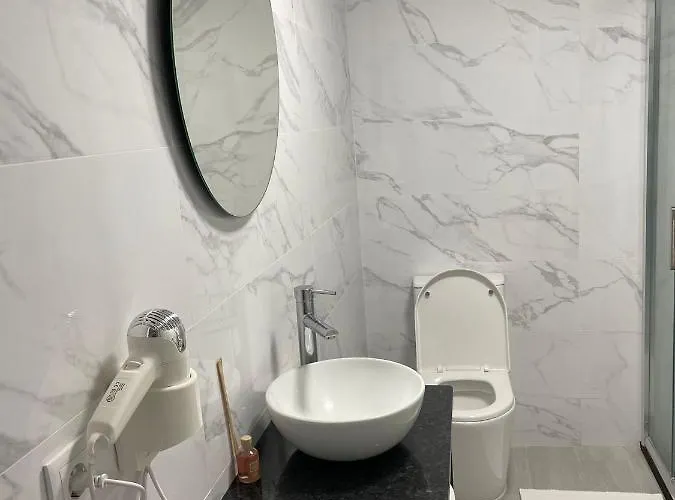 Marinho's Ii Appartement Porto